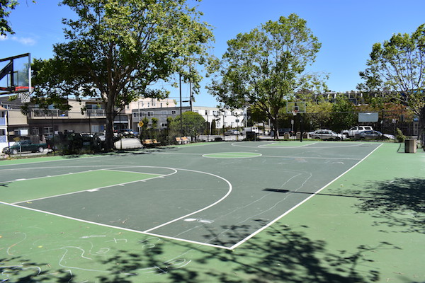 Robin Sweeny Park Basketball Court